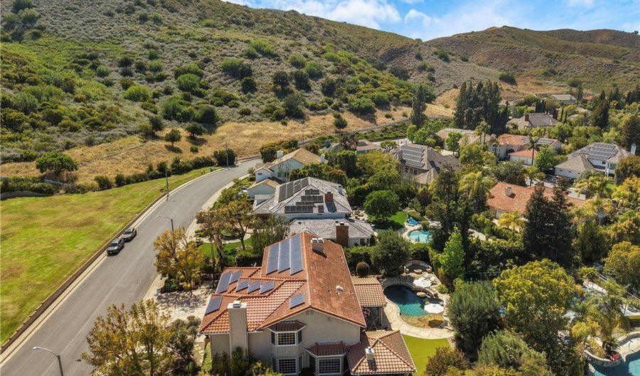 6032 Grey Rock, Agoura Hills, CA 91301 - 5 Beds, 5 Bath