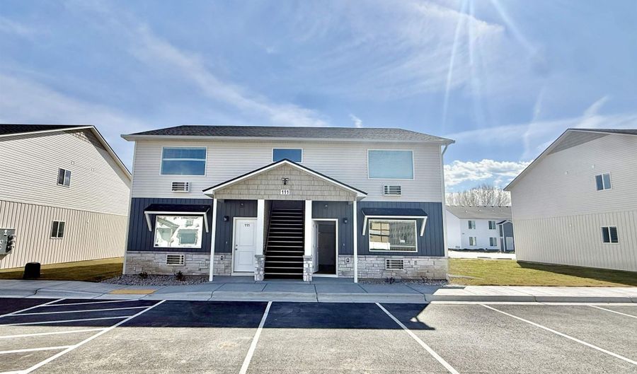 5405 103-204 Park Lawn, Chubbuck, ID 83202 - 12 Beds, 4 Bath