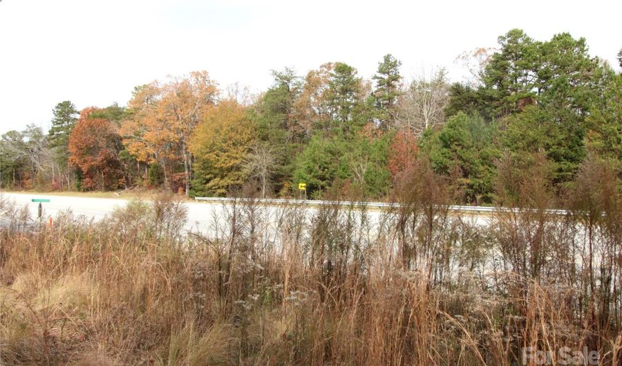 2 AC Commercial York Rd, Blacksburg, SC 29702 - 0 Beds, 0 Bath