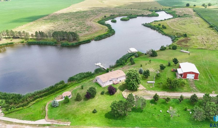 46924 298th St, Beresford, SD 57004 - 3 Beds, 2 Bath