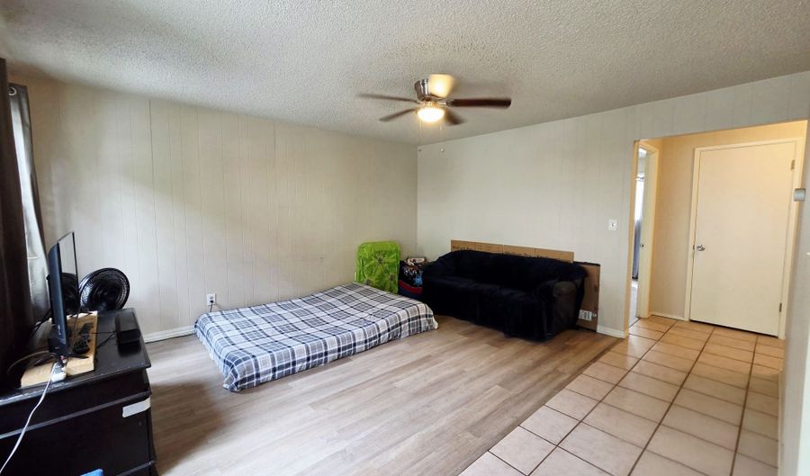 485 WAIANUENUE Ave 113, Hilo, HI 96720 - 2 Beds, 1 Bath