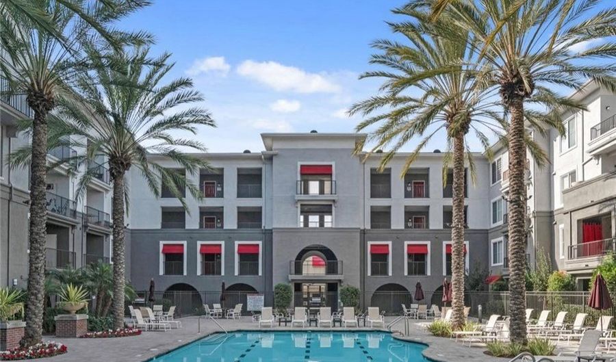 1801 E Katella, Anaheim, CA 92805 - 1 Beds, 1 Bath