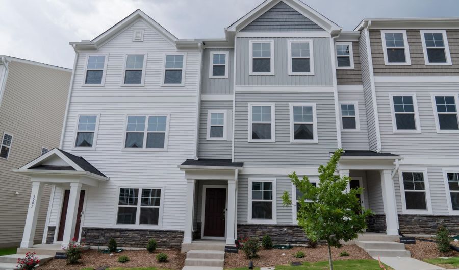 318 Carolina Springs Blvd, Apex, NC 27539 - 3 Beds, 4 Bath