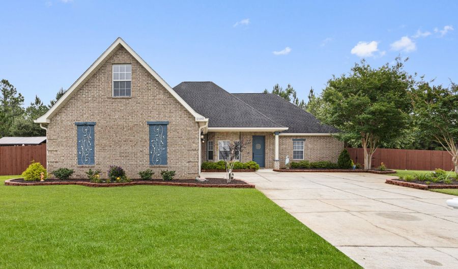 2100 Parkview Cv, Biloxi, MS 39532 - 3 Beds, 2 Bath