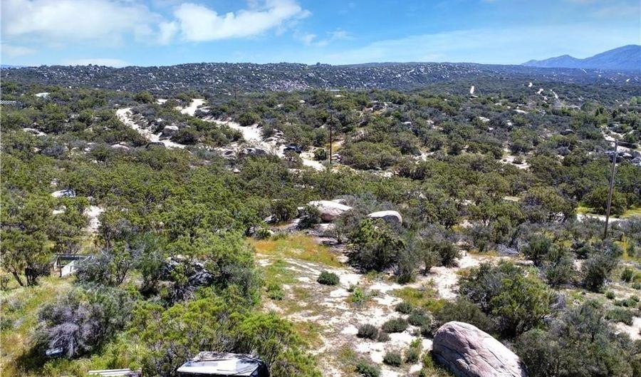 0 Laura, Aguanga, CA 92536 - 0 Beds, 0 Bath