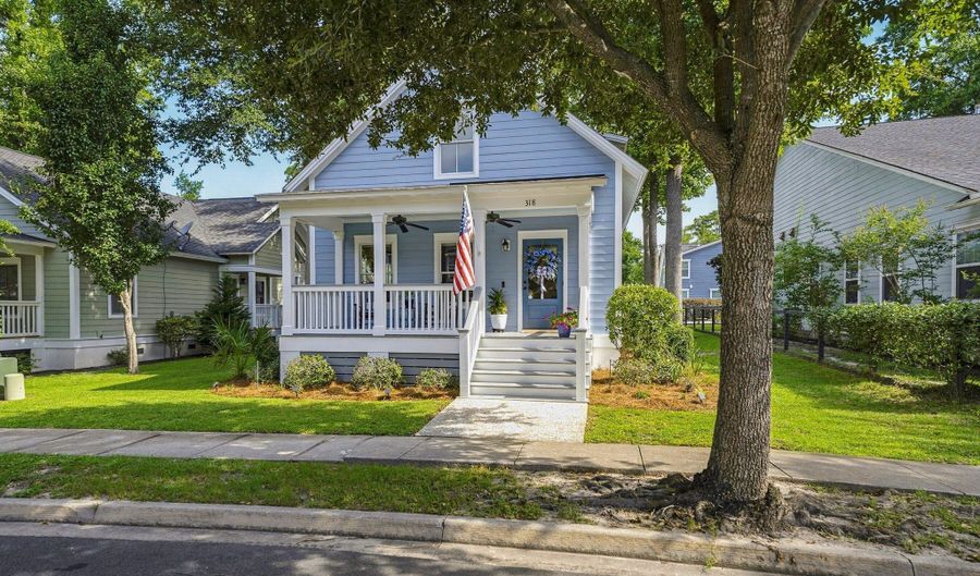 318 Cockle Ln, Beaufort, SC 29906 - 3 Beds, 3 Bath