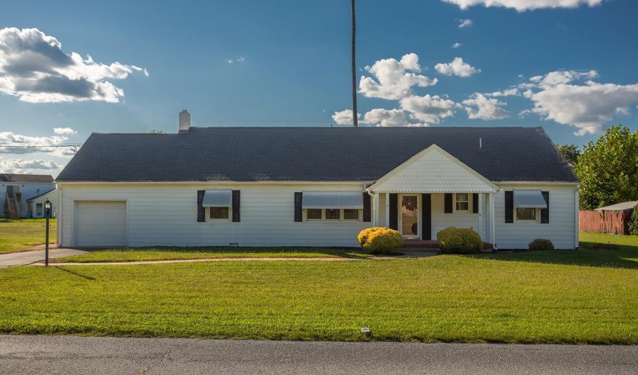 41 FRANKFORD Ave, Frankford, DE 19945 - 3 Beds, 1 Bath