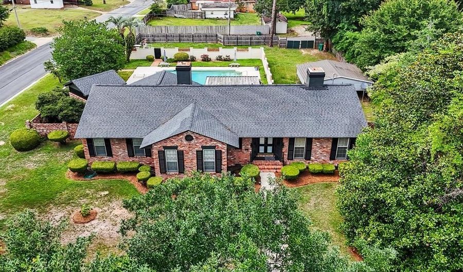 819 Sixth Ave, Albany, GA 31701 - 3 Beds, 2 Bath