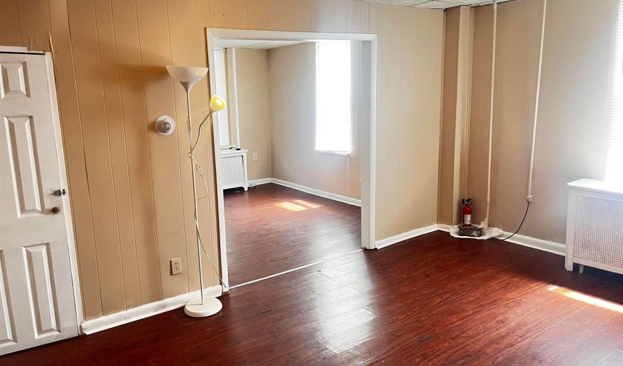604 N Indiana Ave, Atlantic City, NJ 08401 - 3 Beds, 2 Bath