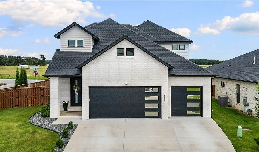 6601 SW First Light St, Bentonville, AR 72713 - 4 Beds, 4 Bath