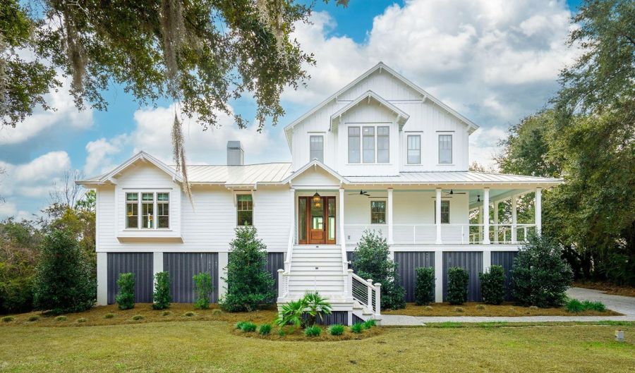 8107 Doar Rd, Awendaw, SC 29429 - 3 Beds, 4 Bath