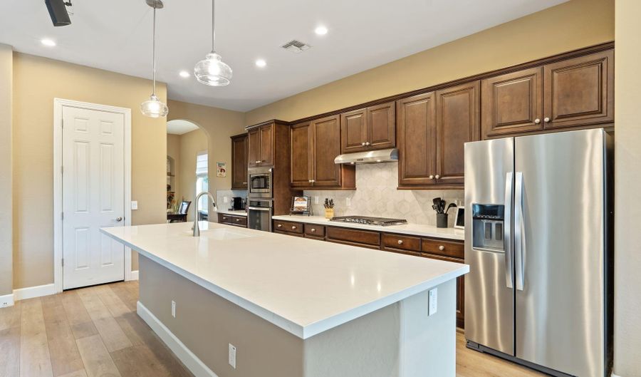 5341 E PALO BREA Ln, Cave Creek, AZ 85331 - 4 Beds, 4 Bath