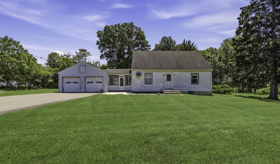 397 Mine Rd, Asbury, NJ 08802 - 3 Beds, 2 Bath