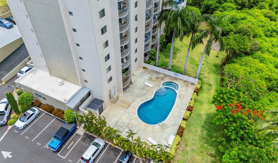 98 Moanalua Rd 2103, Aiea, HI 96701 - 1 Beds, 1 Bath