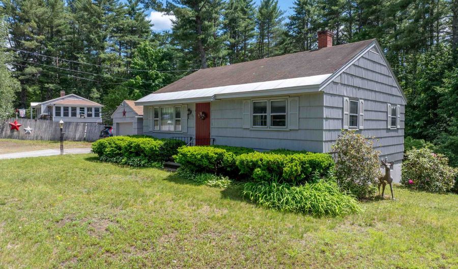 92 Gilmanton Rd, Belmont, NH 03220 - 2 Beds, 1 Bath