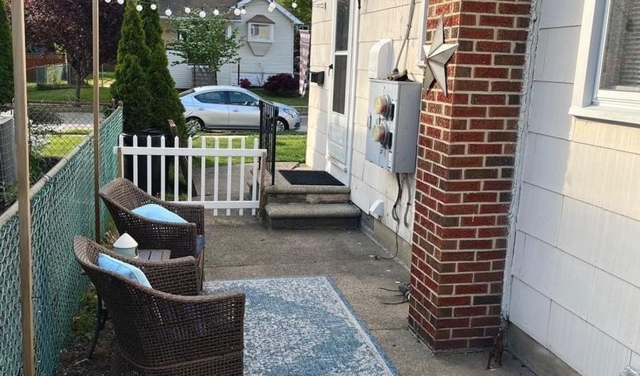 128 PRINCETON Rd, Audubon, NJ 08106 - 2 Beds, 1 Bath