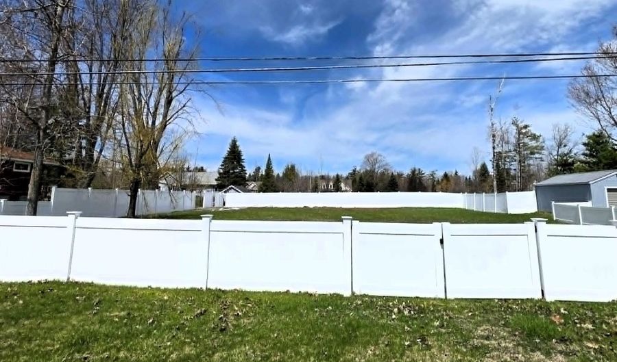 431 Sunset Blvd, Alpena, MI 49707 - 0 Beds, 0 Bath
