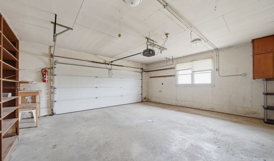 34078 1800 N Ave, Arlington, IL 61312 - 3 Beds, 2 Bath