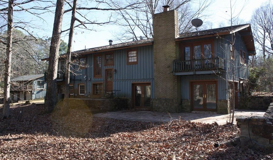 113 Shagbark Dr, Batesville, MS 38606 - 3 Beds, 4 Bath