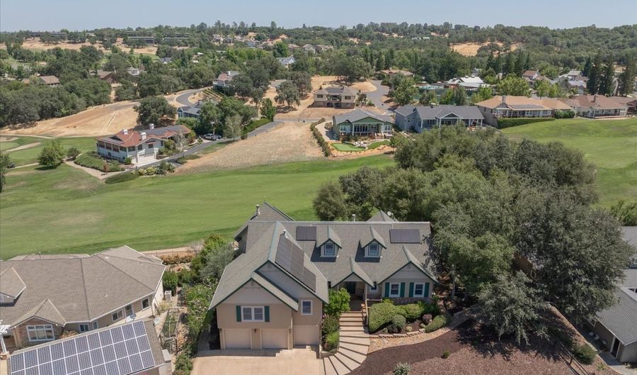 643 Miwuk Way, Angels Camp, CA 95222 - 4 Beds, 5 Bath