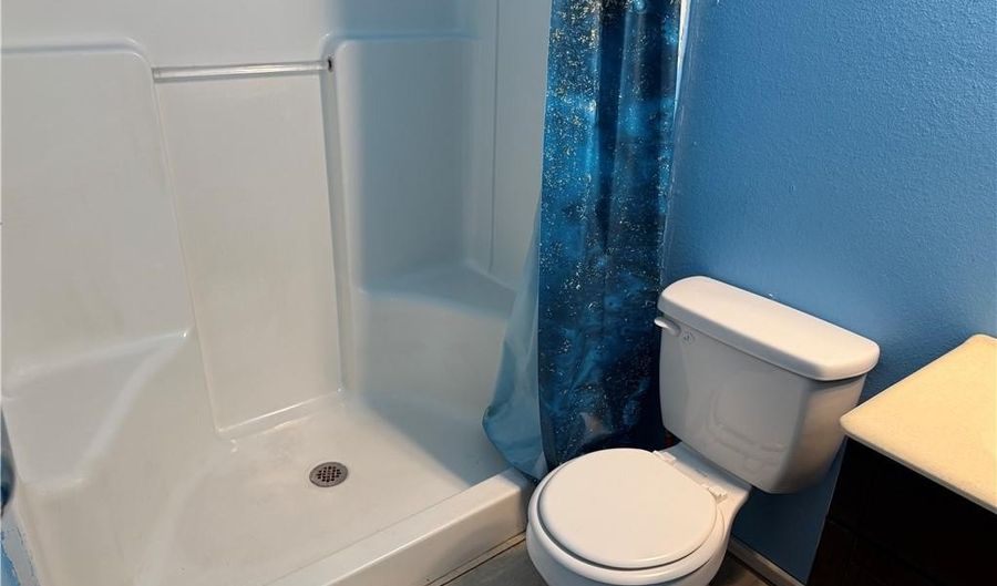 307 S Hawaii St, Alton, TX 78573 - 3 Beds, 2 Bath