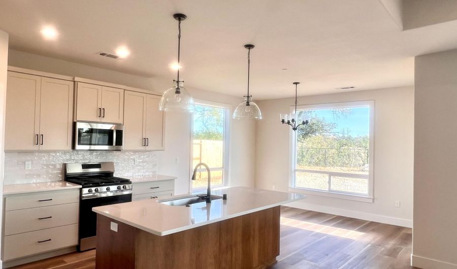 20163 Solomon Peak Dr Lot 18, Anderson, CA 96007 - 4 Beds, 2 Bath