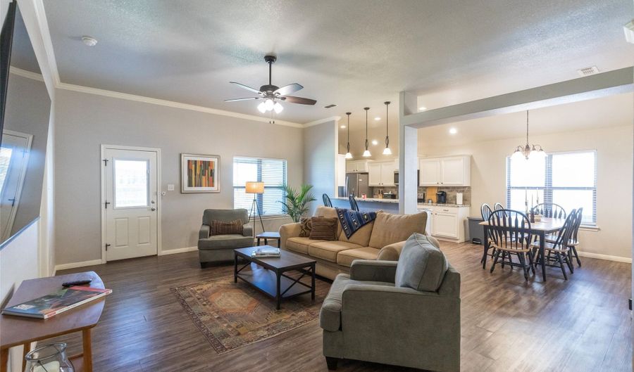 144 Carriage Hills Pkwy, Abilene, TX 79602 - 3 Beds, 2 Bath