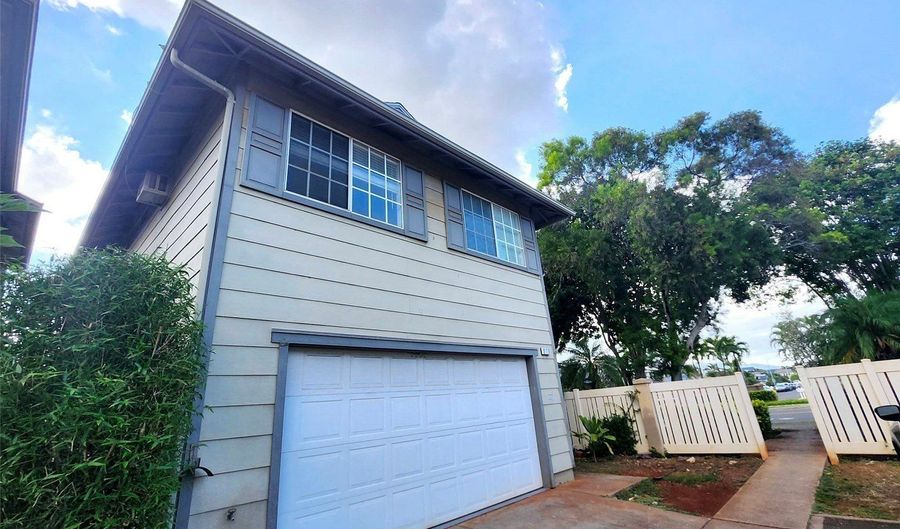 91-210 Mikiala Pl 110, Ewa Beach, HI 96706 - 4 Beds, 3 Bath