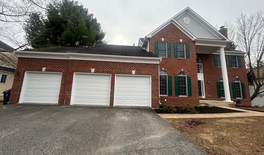 1208 ACCOKEEK LANDING Dr, Accokeek, MD 20607 - 7 Beds, 5 Bath