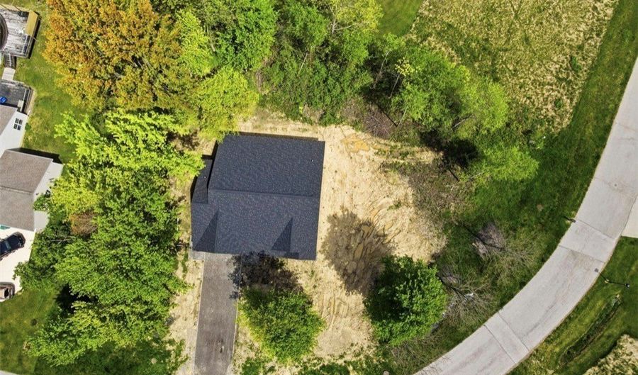 6842 Florence Ave, Ashtabula, OH 44004 - 3 Beds, 2 Bath