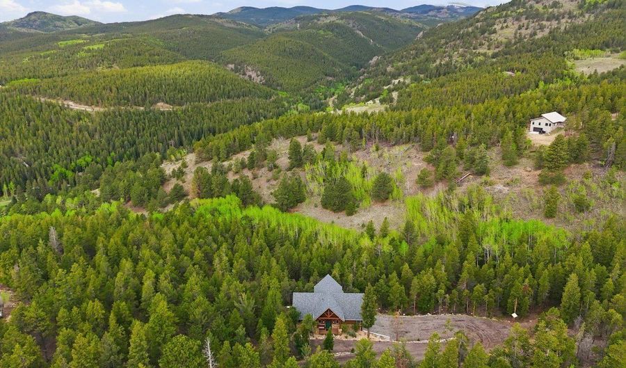 672 Paradise Valley Pkwy, Black Hawk, CO 80422 - 4 Beds, 4 Bath