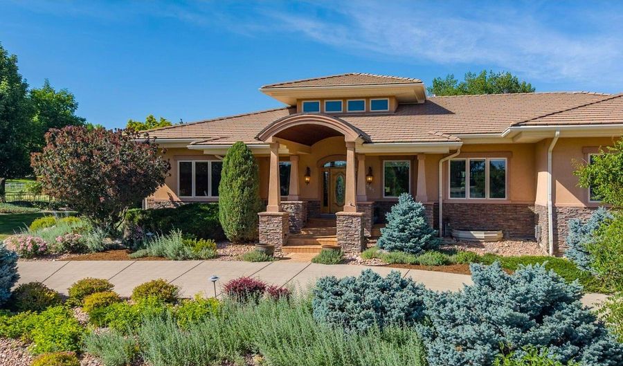 905 E 14th Way, Broomfield, CO 80020 - 4 Beds, 7 Bath
