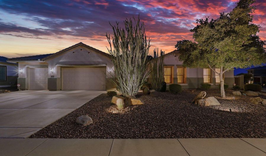 4723 W CULPEPPER Dr, Anthem, AZ 85087 - 5 Beds, 4 Bath