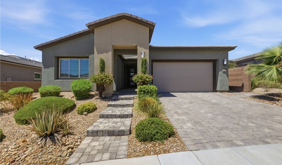 80 Strada Caruso, Henderson, NV 89011 - 3 Beds, 3 Bath