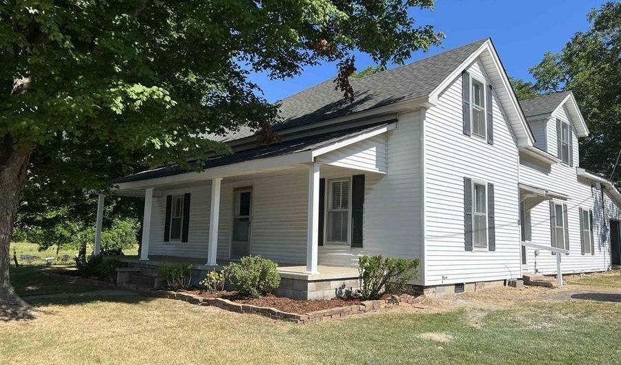 15951 W Highway 72, Athens, AL 35611 - 4 Beds, 2 Bath