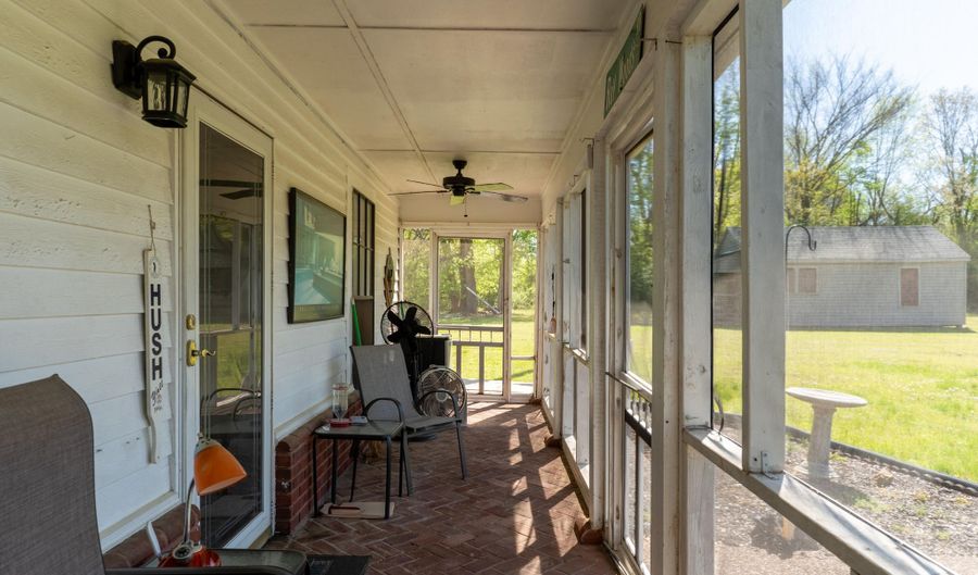 5937 Old Jackson Rd, Bells, TN 38006 - 3 Beds, 3 Bath