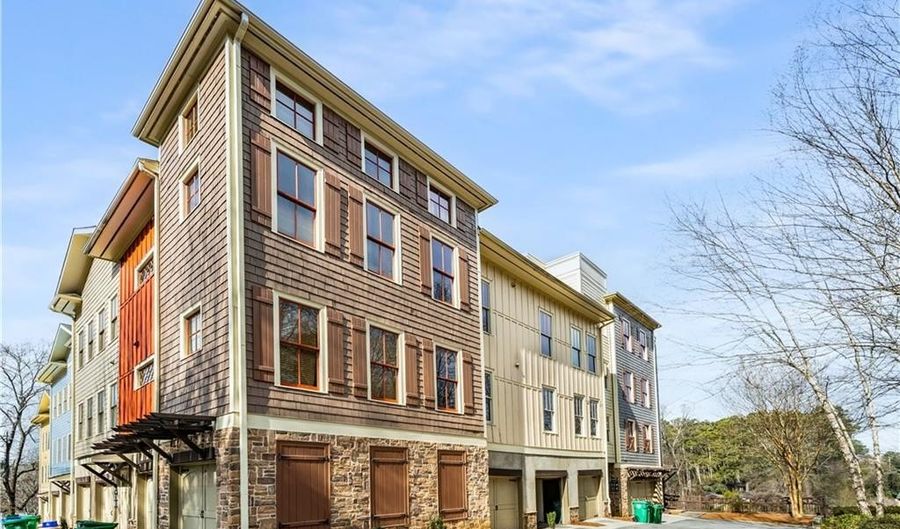 1628 Briarcliff Rd NE 18, Atlanta, GA 30306 - 3 Beds, 3 Bath