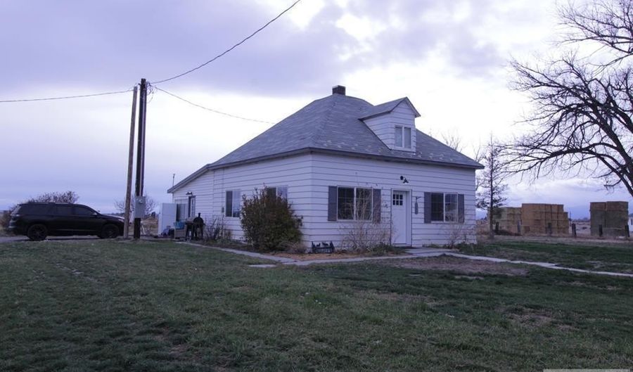 2967 W 2400 N, Arco, ID 83213 - 3 Beds, 2 Bath