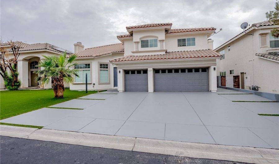 3730 Ruskin St, Las Vegas, NV 89147 - 5 Beds, 4 Bath