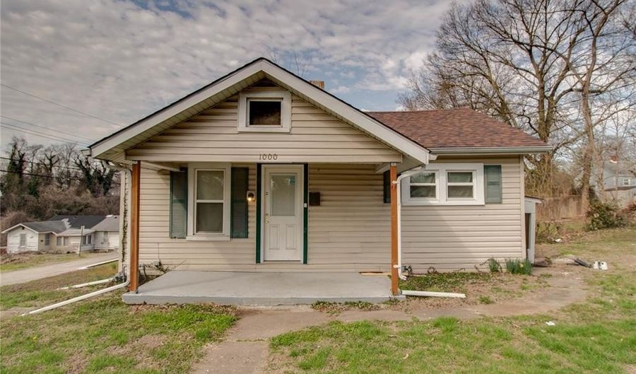 1000 Willard Ave, Alton, IL 62002 - 2 Beds, 1 Bath