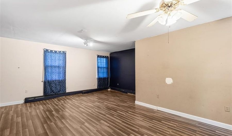 101 Cobble Hill Rd, Lincoln, RI 02865 - 4 Beds, 5 Bath