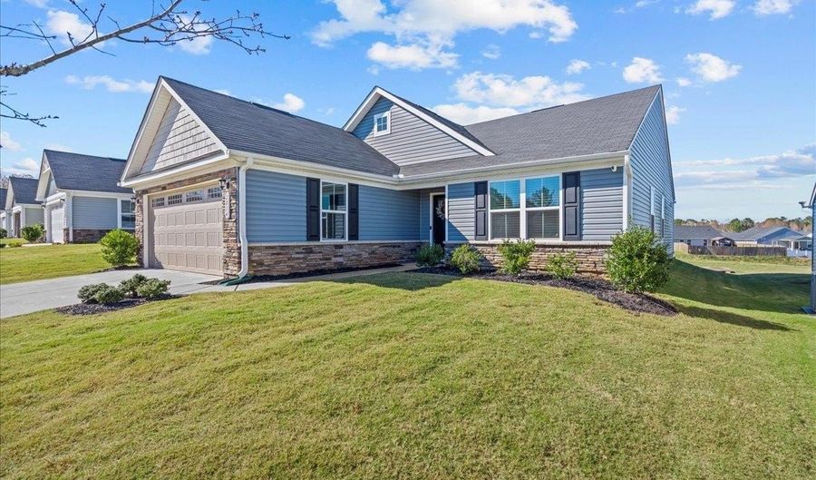 2034 Wexley Dr, Boiling Springs, SC 29316 - 3 Beds, 2 Bath