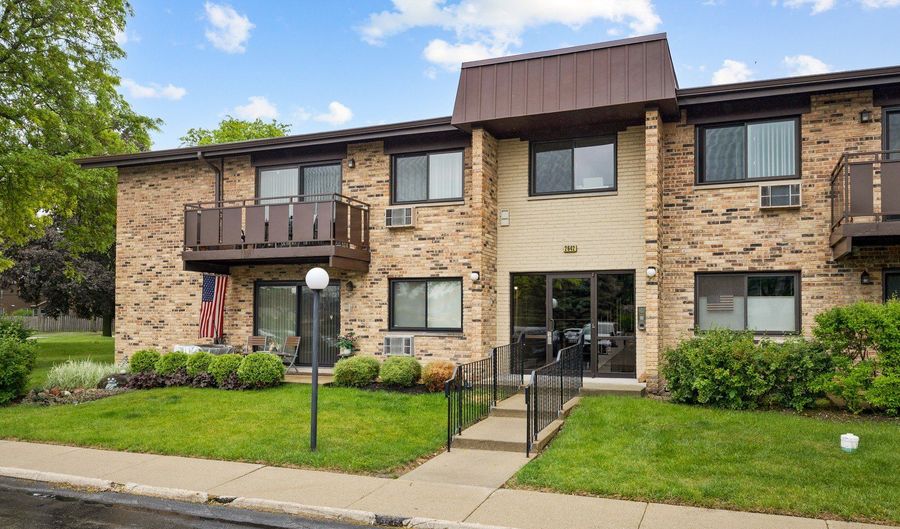 2642 N Windsor Dr 102, Arlington Heights, IL 60004 - 1 Beds, 1 Bath