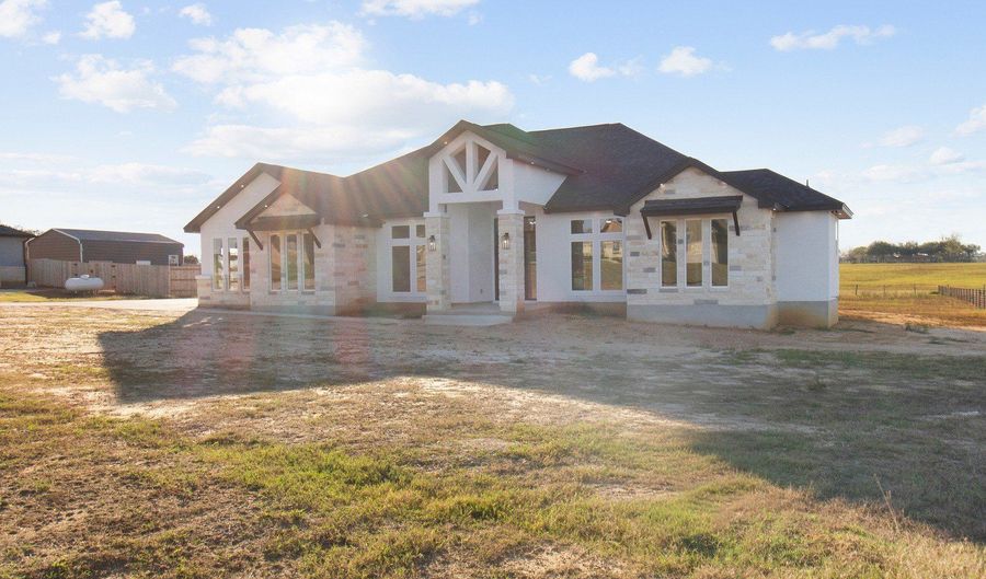 116 Western Way, Adkins, TX 78101 - 4 Beds, 0 Bath