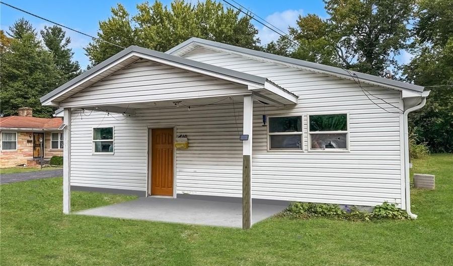 60 Factory Dr, Austin, IN 47102 - 3 Beds, 2 Bath