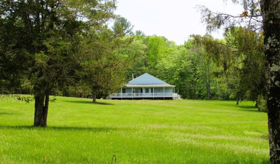 238 My Way, Amherst, VA 24521 - 3 Beds, 2 Bath