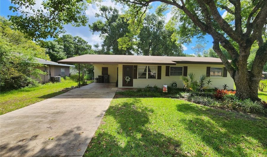 220 PINEHURST Dr, Auburndale, FL 33823 - 3 Beds, 1 Bath