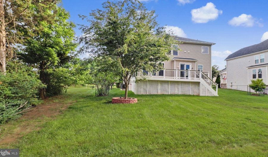 40978 SPUR RUN Ln, Aldie, VA 20105 - 6 Beds, 5 Bath