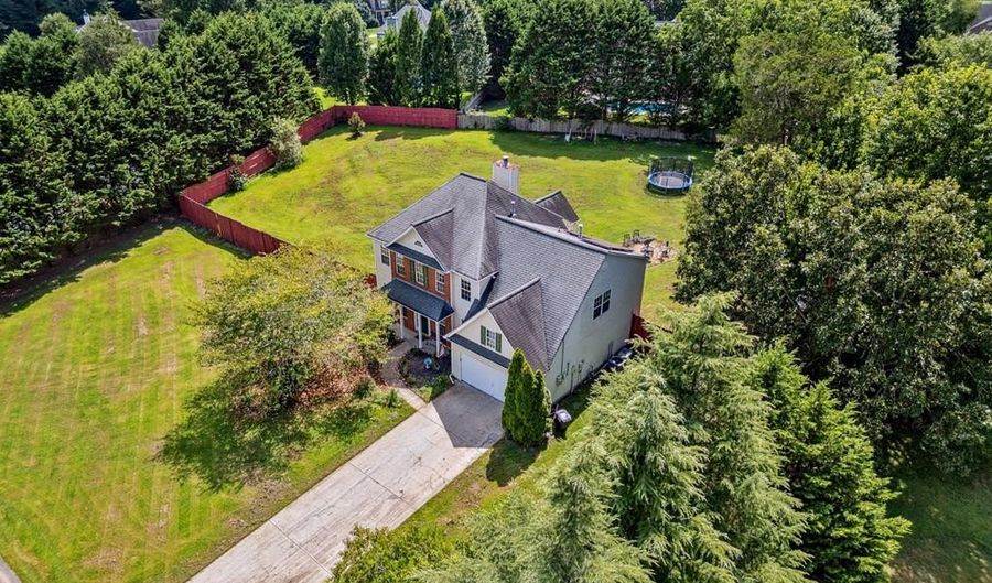 119 Hollytrace Ln, Ball Ground, GA 30107 - 5 Beds, 3 Bath