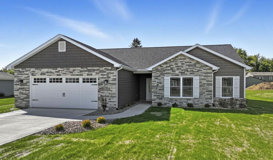 3095 N 405 W, Angola, IN 46703 - 3 Beds, 2 Bath